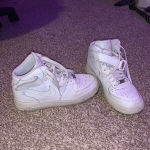 Nike Air Force 1 highs